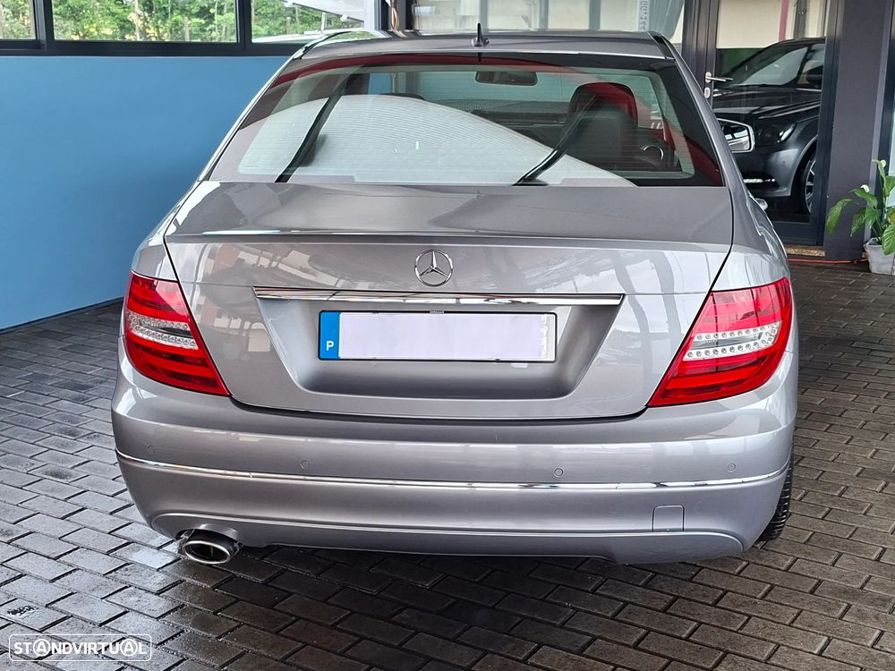 Mercedes-Benz C 220 - 6