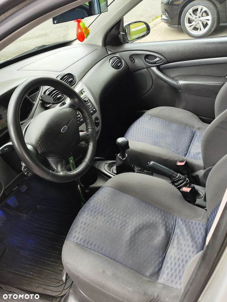 Ford Focus - 4