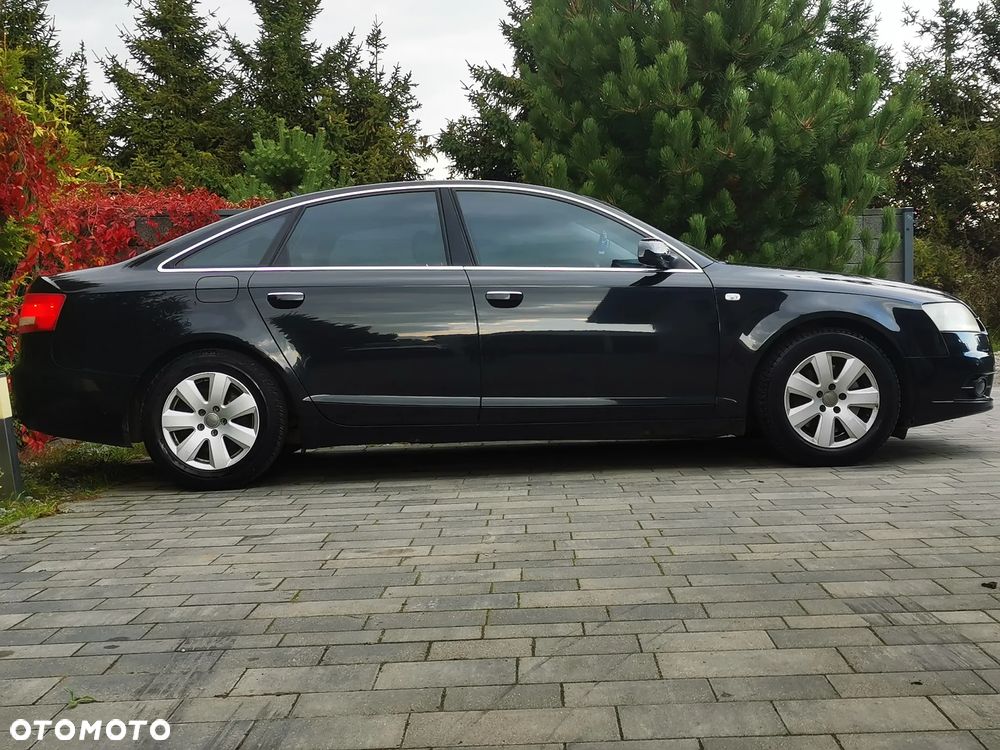 Audi A6 - 4