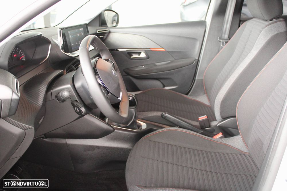 Peugeot 208 1.2 PureTech Active - 13