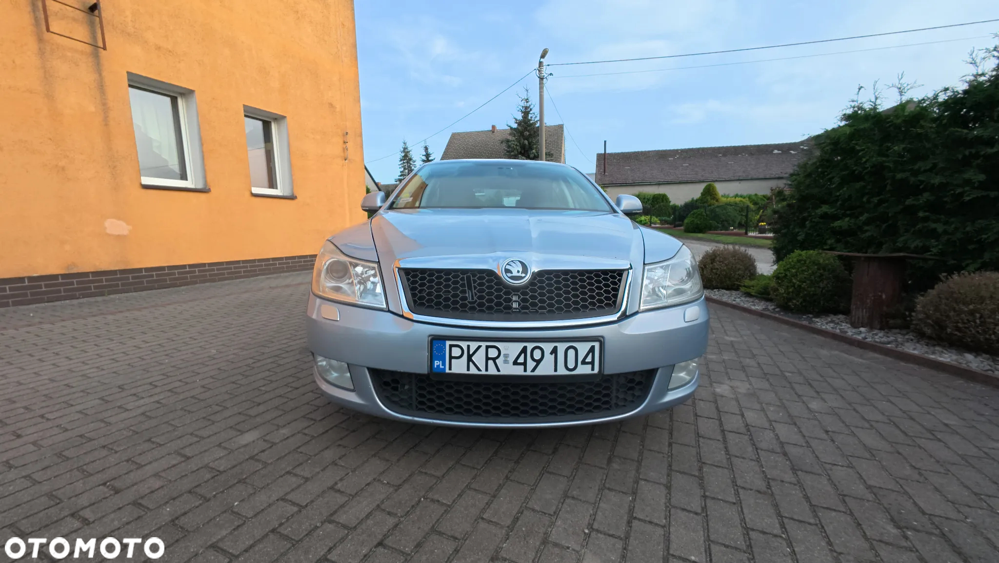 Skoda Octavia 1.8 TSI Ambiente DSG - 2