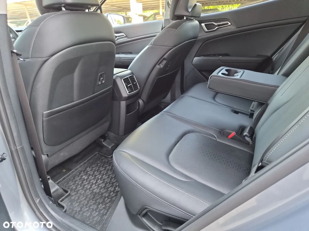 Kia Sportage 1.6 T-GDI Business Line 2WD DCT - 24