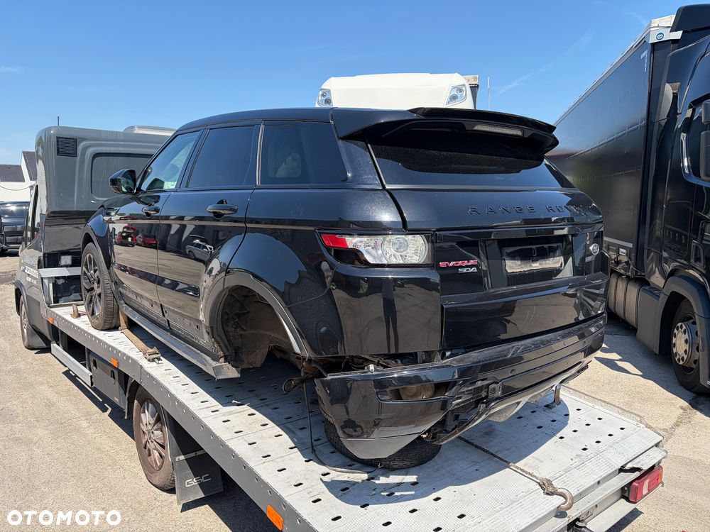 Land Rover Range Rover Evoque SD4 Black Dynamic - 5