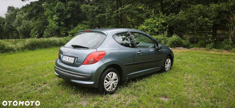 Peugeot 207 90 HDi FAP (Blue Lion) Filou - 4