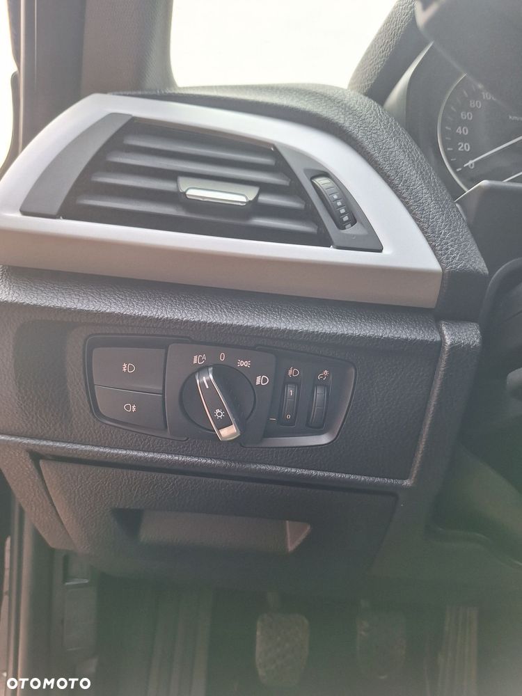 BMW Seria 1 116i Sport Line - 16