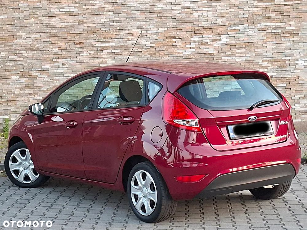 Ford Fiesta 1.25 Champions Edition - 18