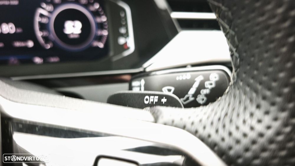 Volkswagen Arteon 1.4 TSI eHybrid Elegance — fotografia 56