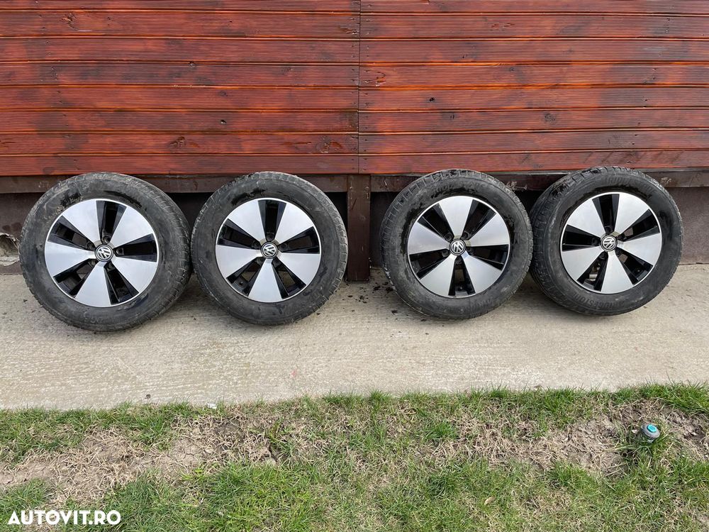 Volkswagen Passat - 30