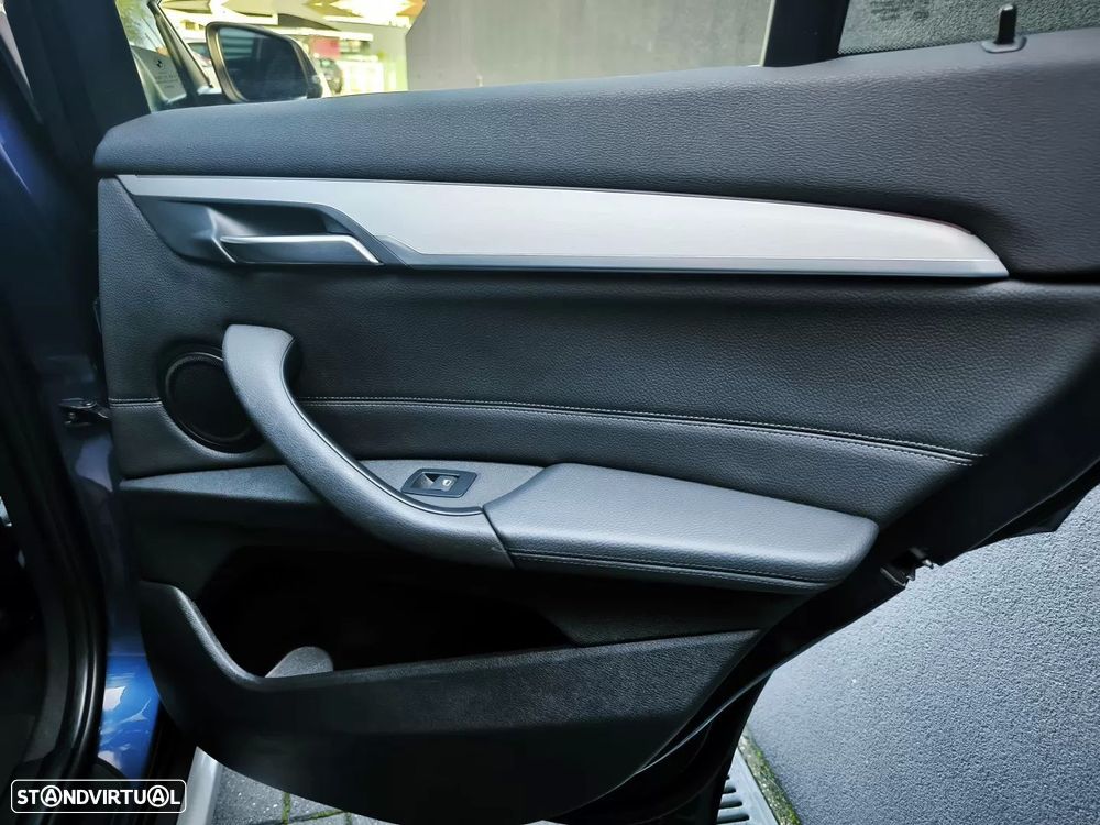 BMW X1 16 d sDrive Line xLine - 55