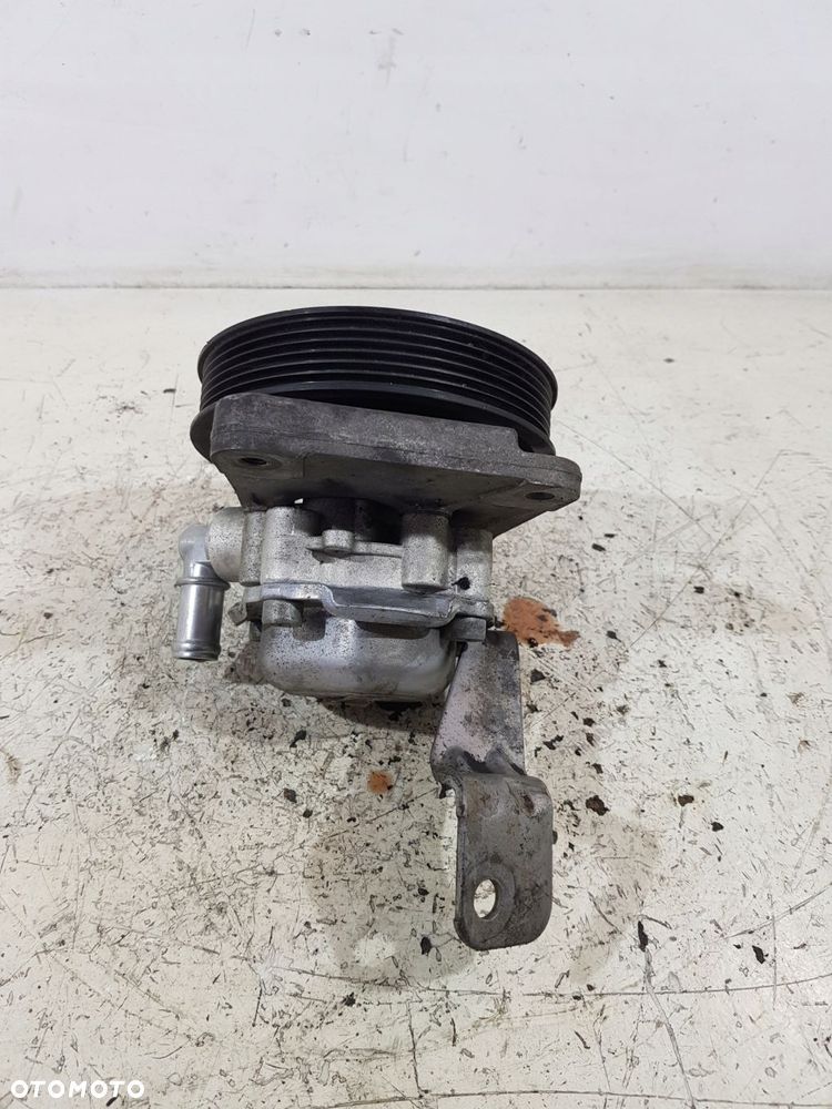 pompa wspomagania bmw serii 5 e39 2.0 b m52b20tu - 4