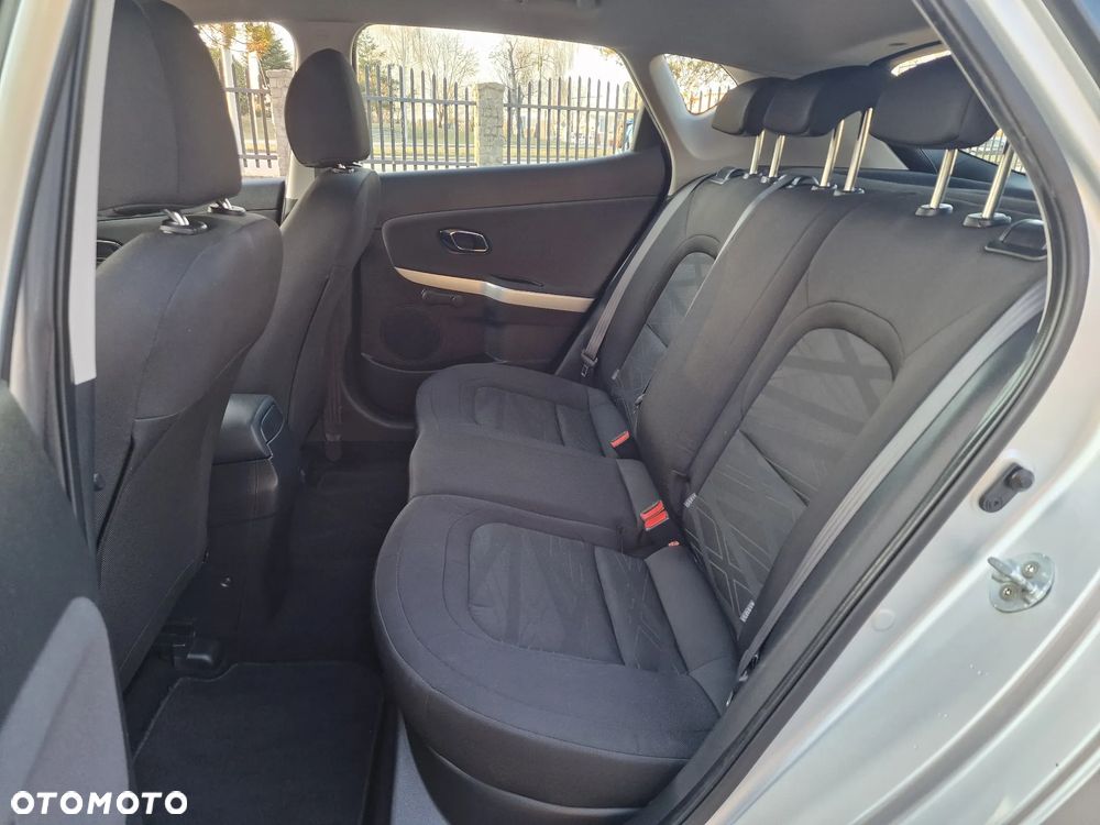 Kia Ceed 1.6 CRDi M - 14