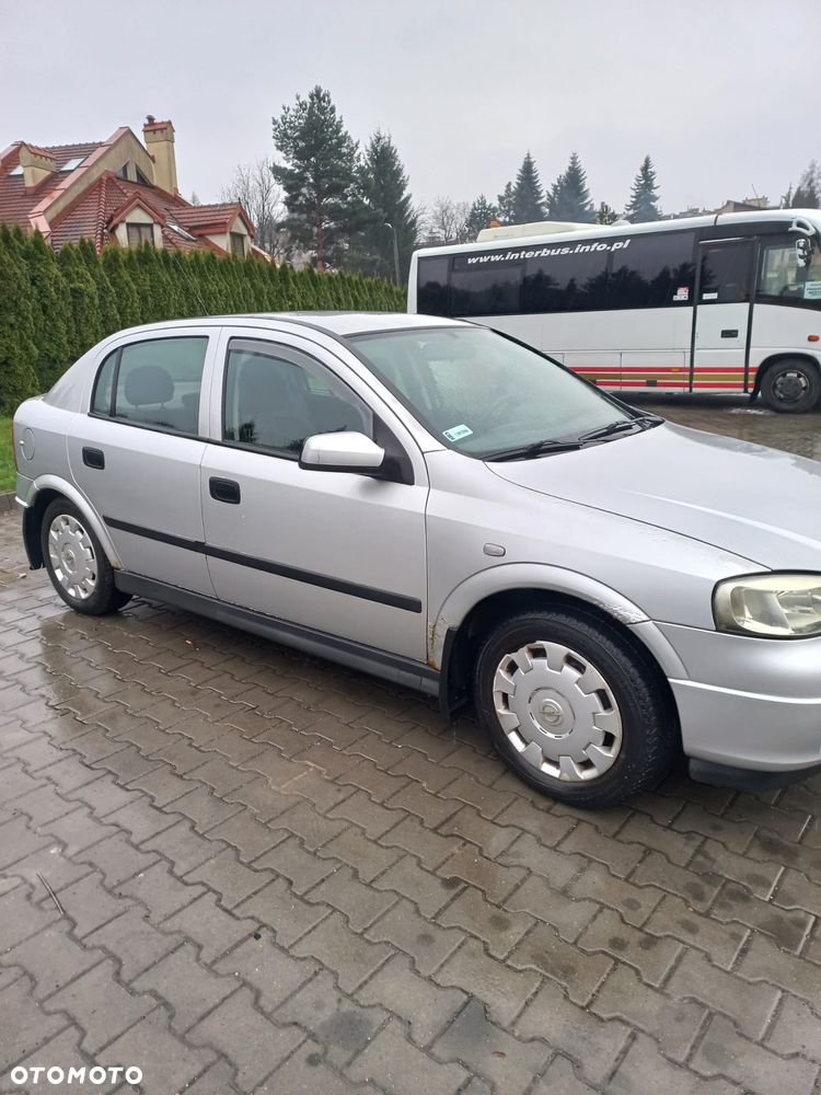 Opel Astra 1.6 GL / Start - 1