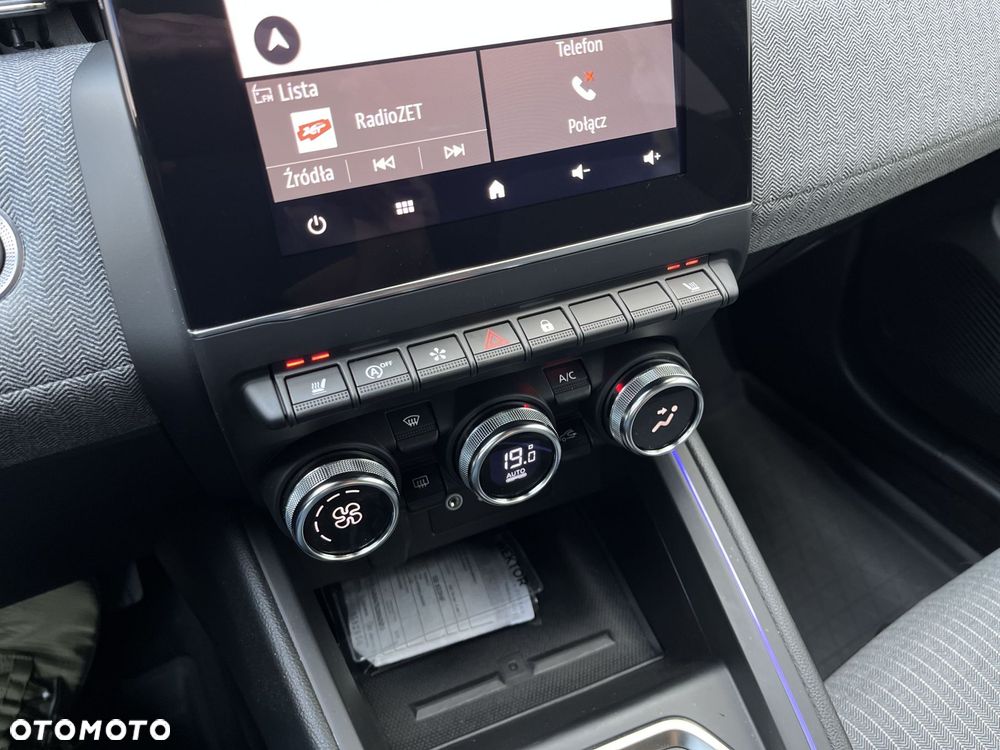Renault Clio - 24