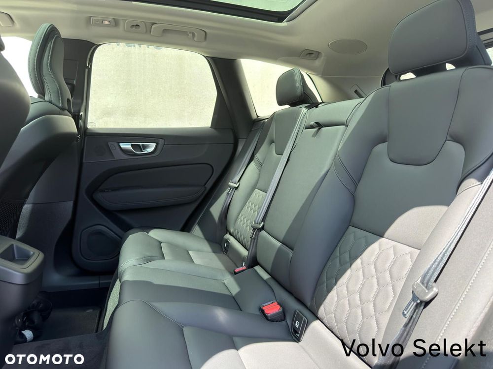 Volvo XC 60 - 33