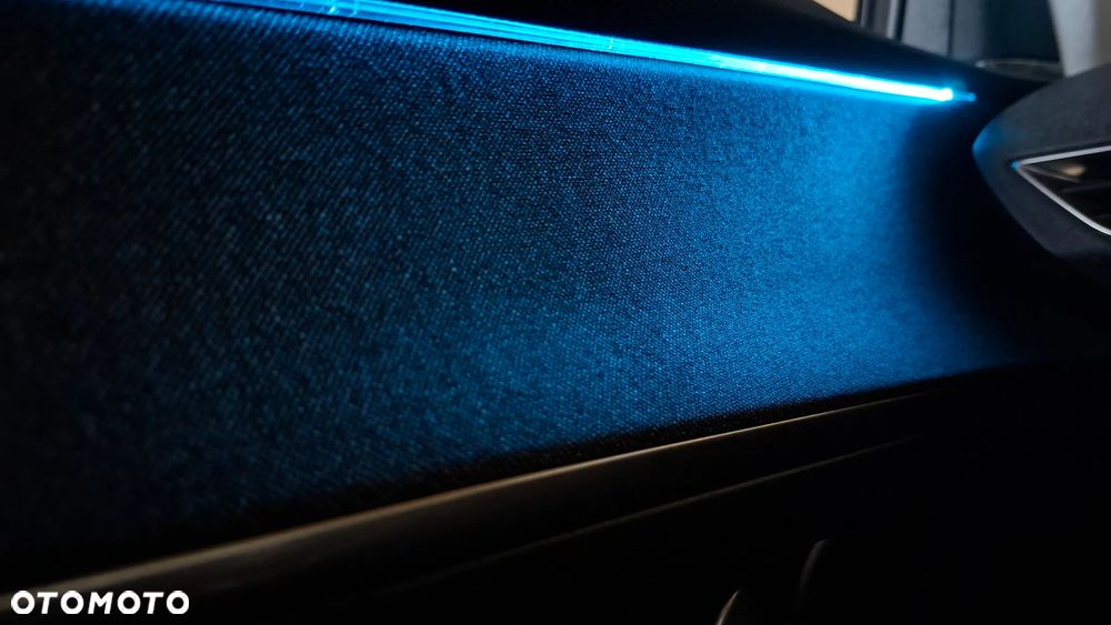 Peugeot 3008 BlueHDi 180 Stop & Start EAT8 Crossway - 31