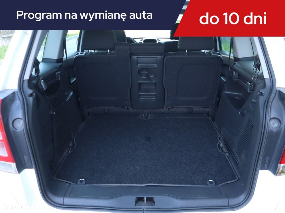 Opel Zafira - 14