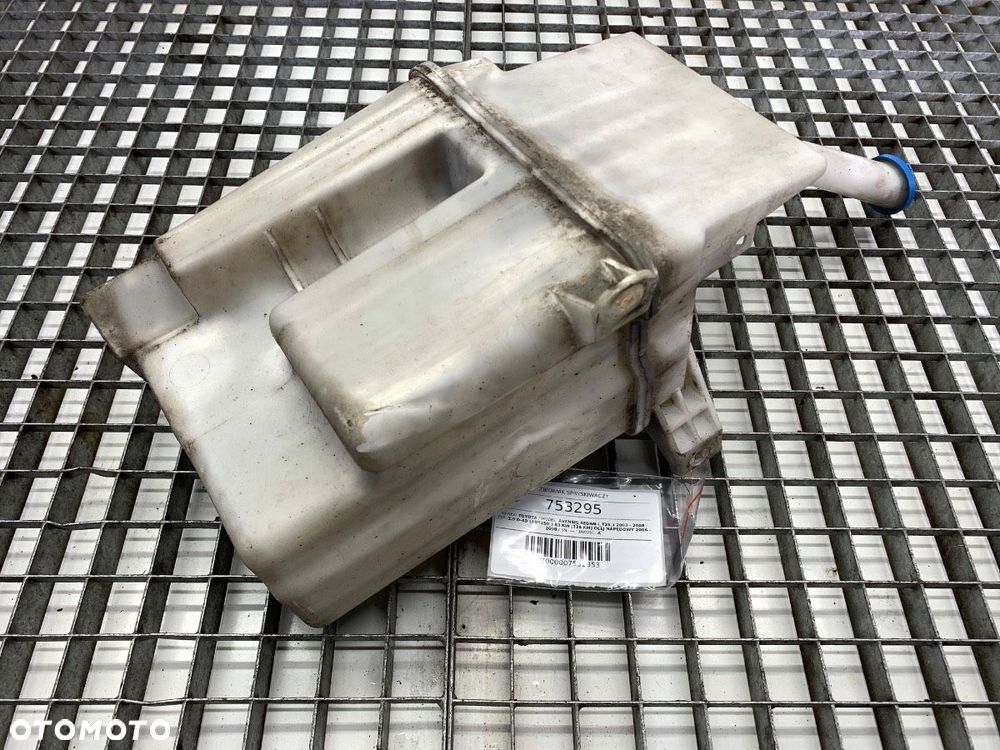 ZBIORNIK SPRYSKIWACZY  TOYOTA AVENSIS sedan (_T25_) 2003 - 2008 2.0 D-4D (ADT250_) 93 kW [126 KM] - 3