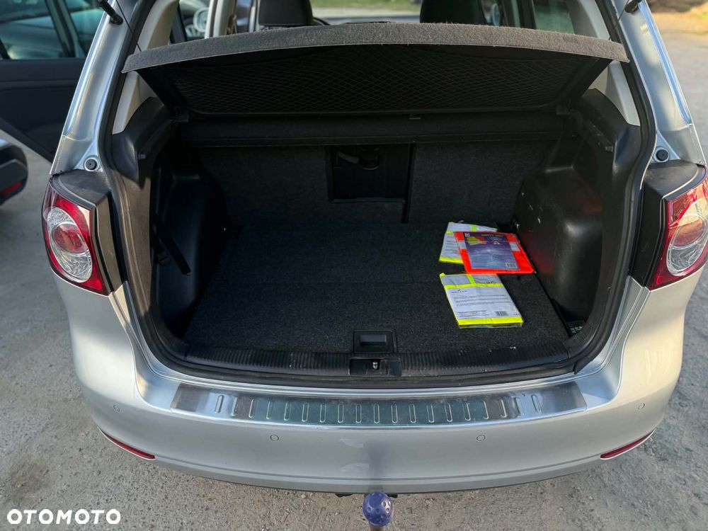 Volkswagen Golf Plus - 15
