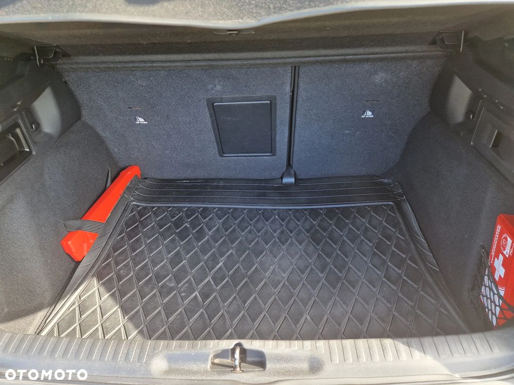 Citroën DS4 2.0 HDi SportChic - 18