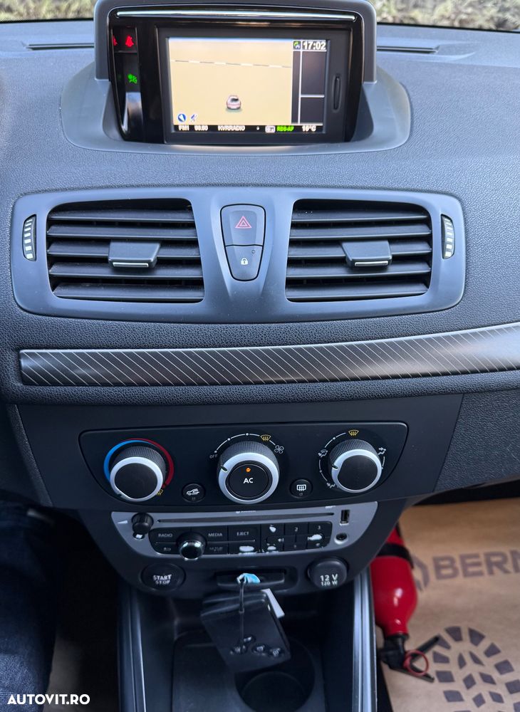 Renault Megane dCi 110 FAP Expression - 17