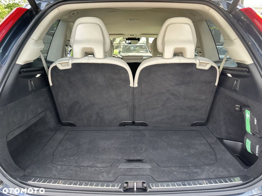 Volvo XC 90 B5 D AWD Inscription 7os - 38