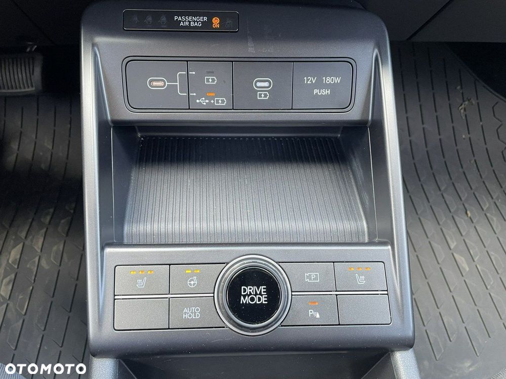 Hyundai Kona - 13