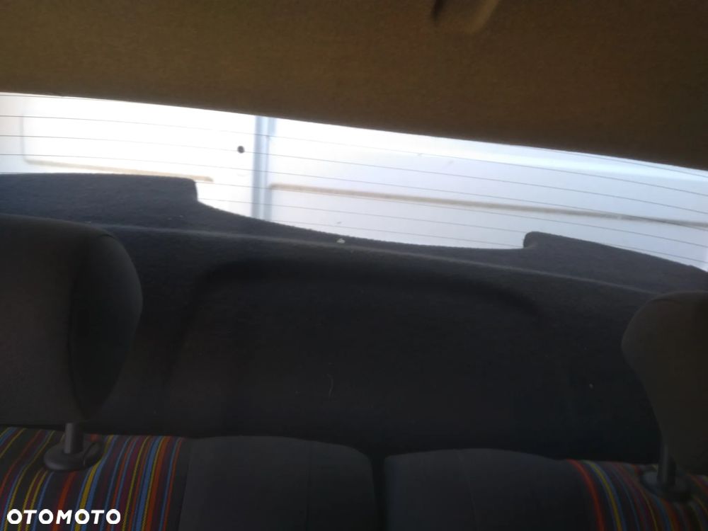 Półka bagażnika tył tylna Volkswagen Fox