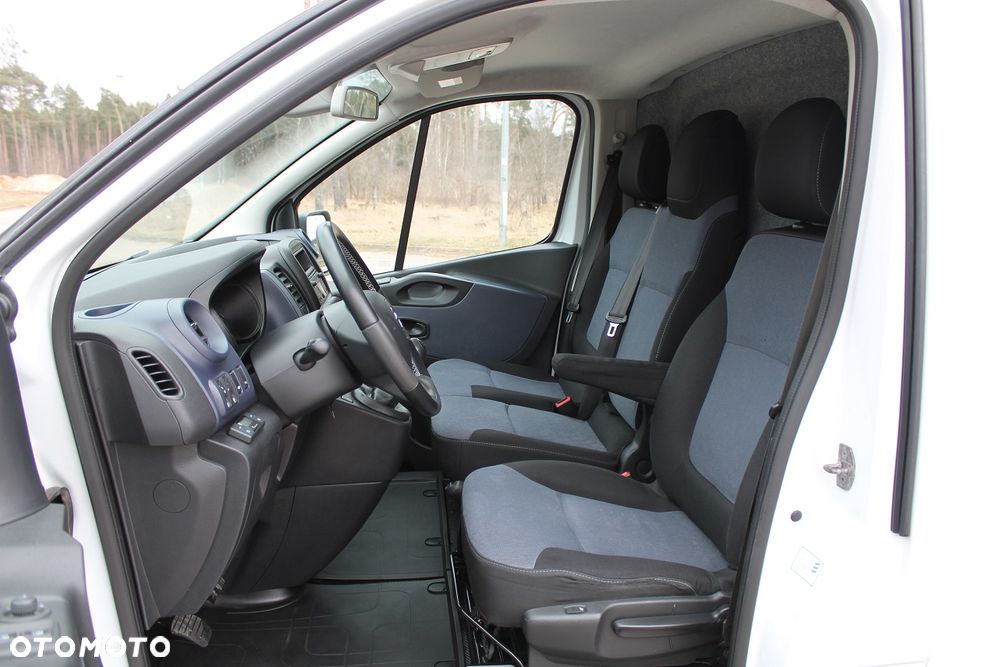 Opel Vivaro - 15