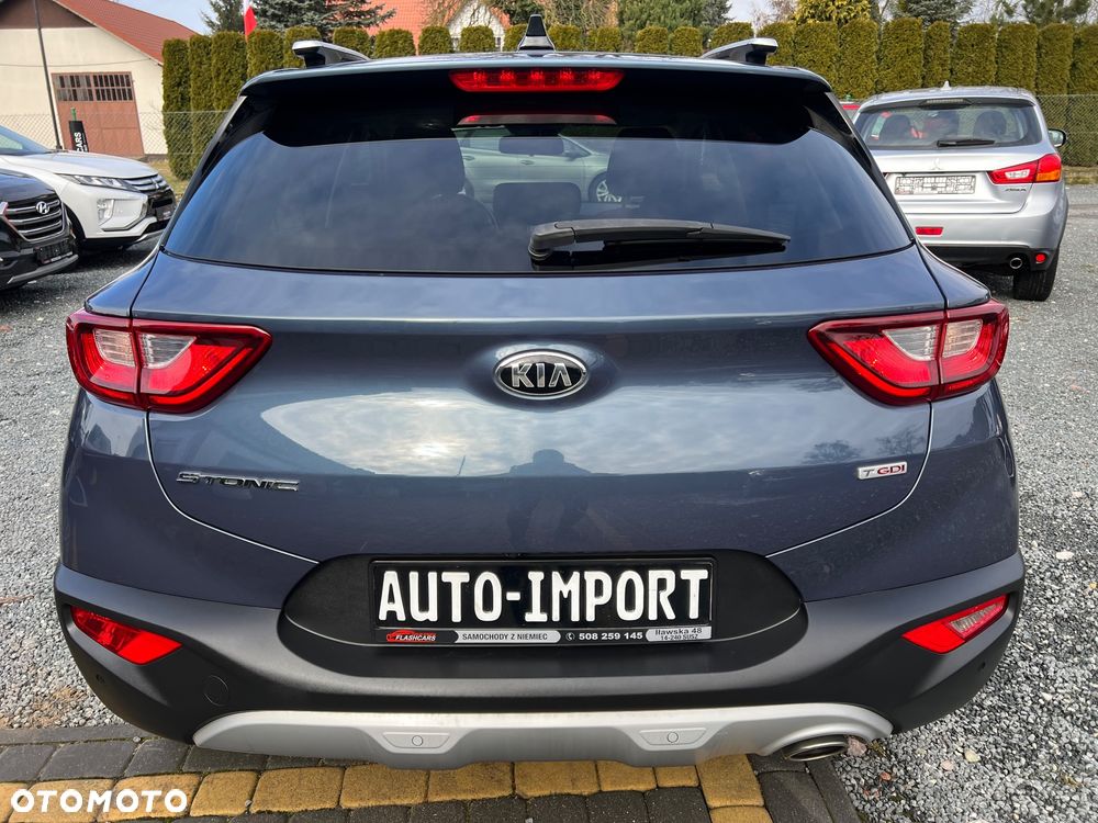 Kia Stonic - 4