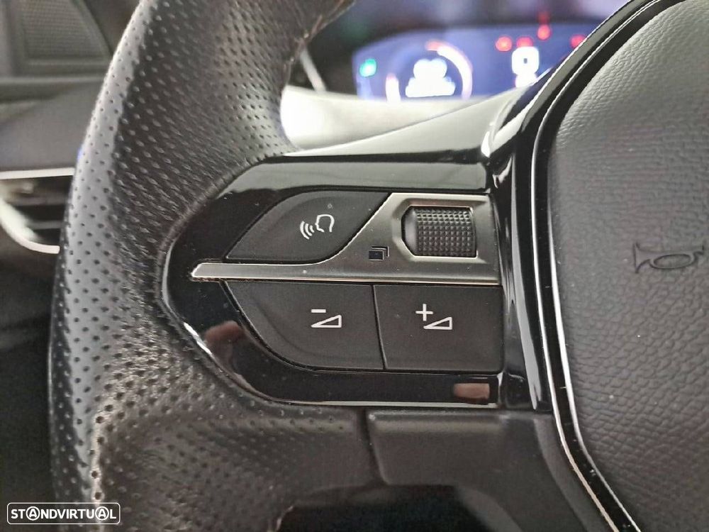 Peugeot 3008 1.5 BlueHDi GT Line - 16