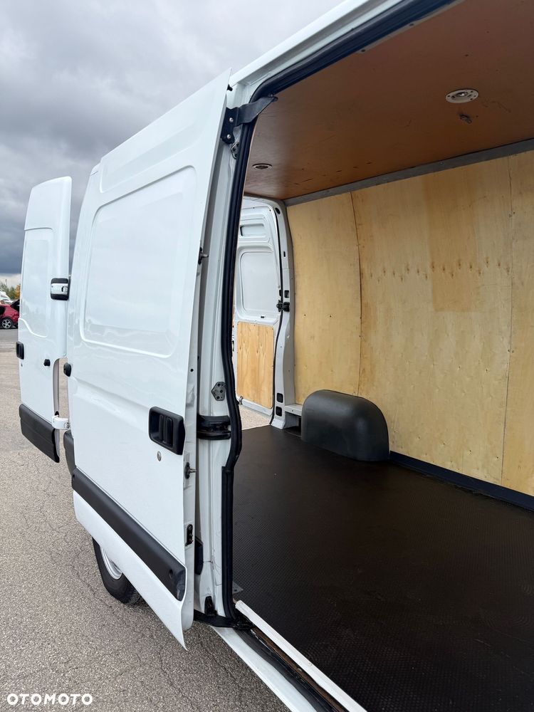 Renault Master - 15