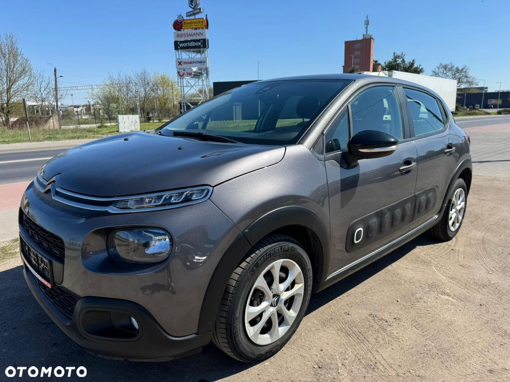 Citroën C3 Pure Tech 82 FEEL - 2