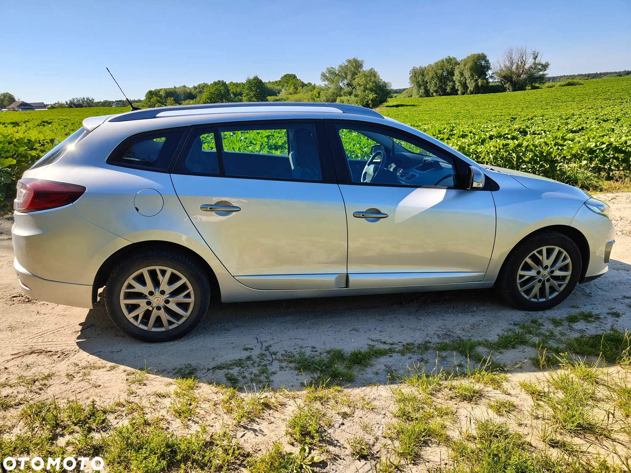 Renault Megane Grandtour ENERGY TCe 115 Start & Stopp LIMITED - 26