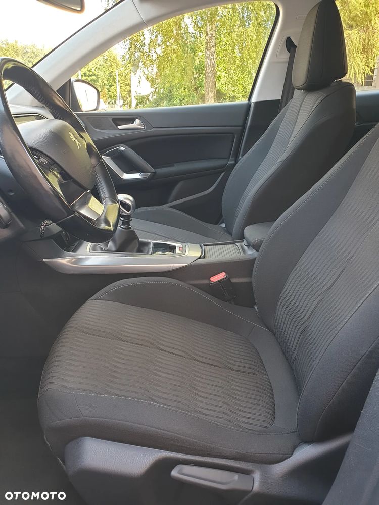 Peugeot 308 2.0 HDi Allure - 8