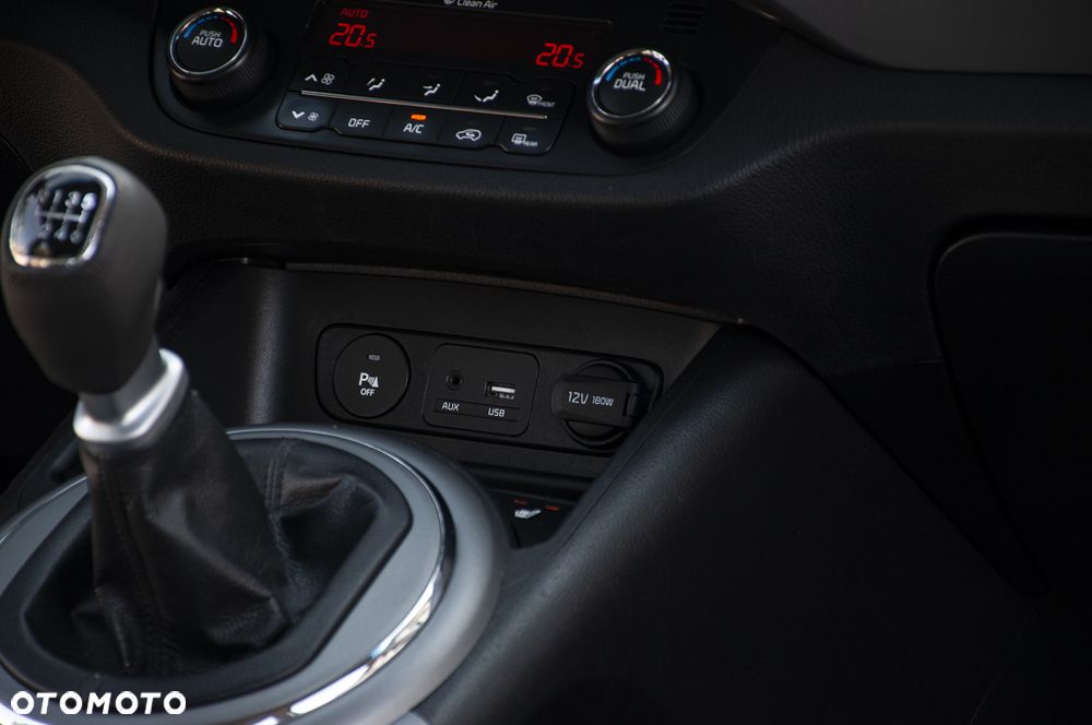 Kia Sportage 1.6 GDI L 2WD - 32