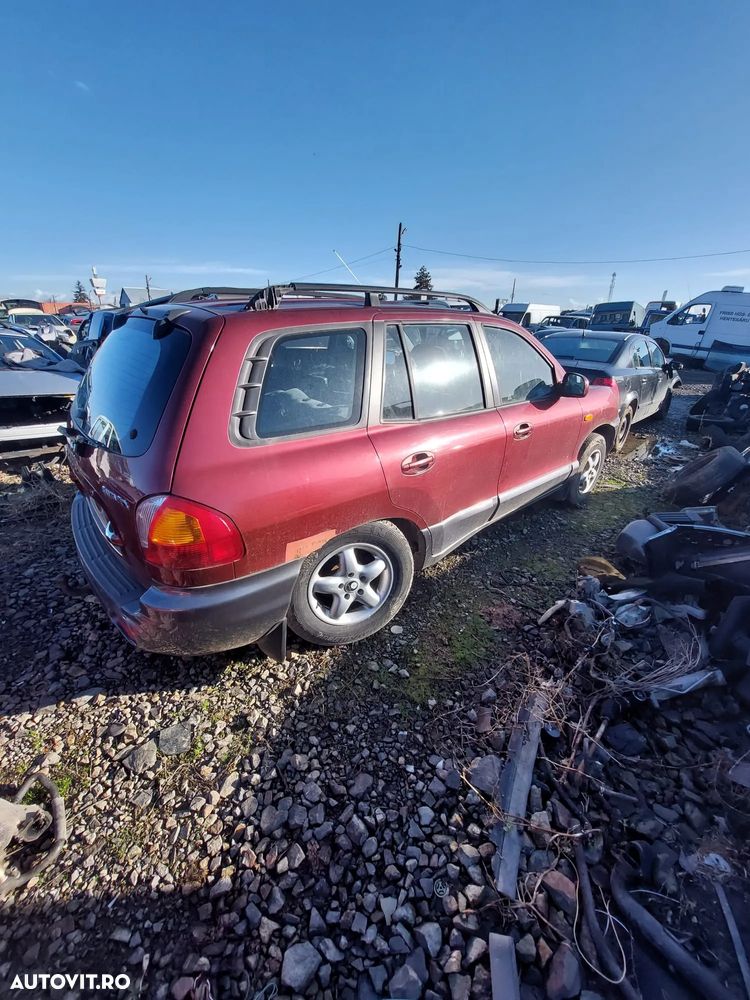Dezmembrez Hyundai Santafe 2.4i - 5