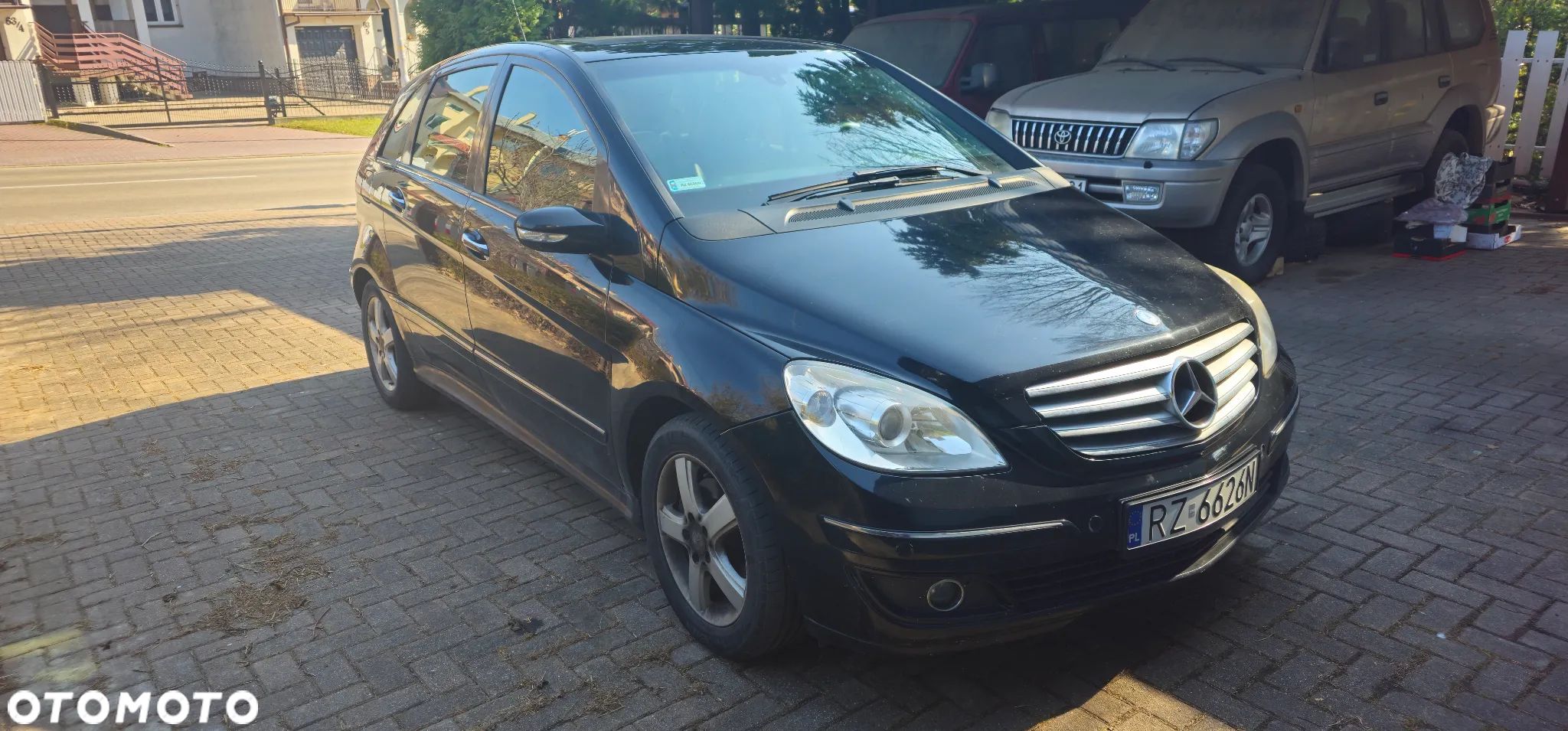 Mercedes-Benz Klasa B 200 CDI - 1