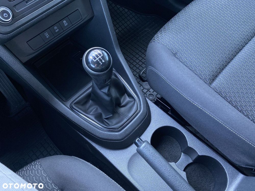 Volkswagen Caddy - 15