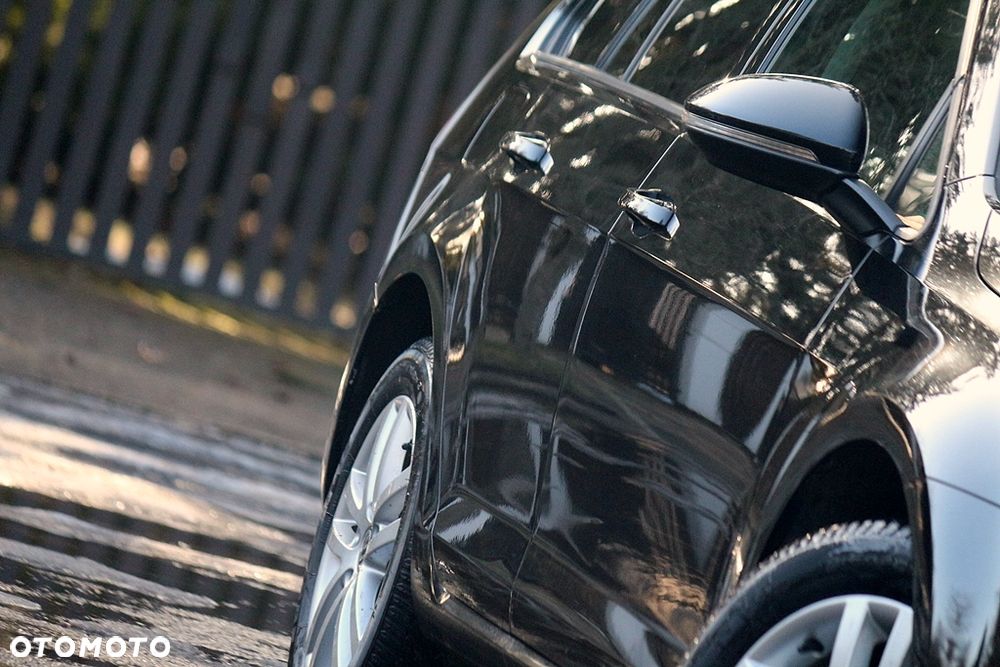 Volkswagen Golf 1.6 TDI BlueMotion Technology Comfortline - 19