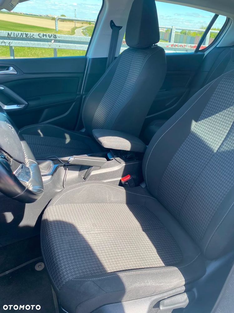 Peugeot 308 - 6