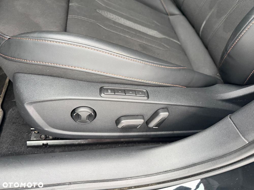 Cupra Leon Sportstourer - 25