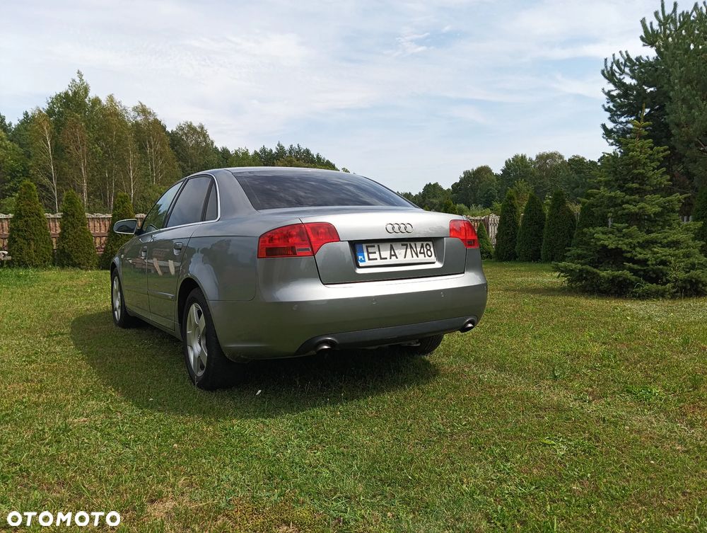 Audi A4 Limousine 1.9 TDI Quattro - 4