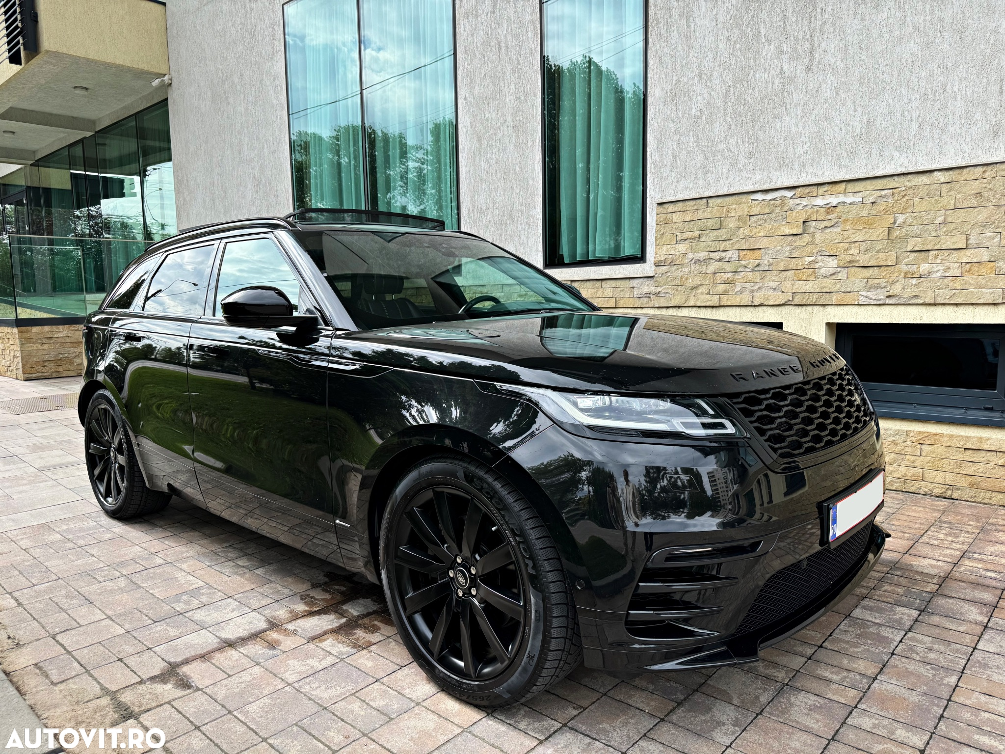 Land Rover Range Rover Velar - 16