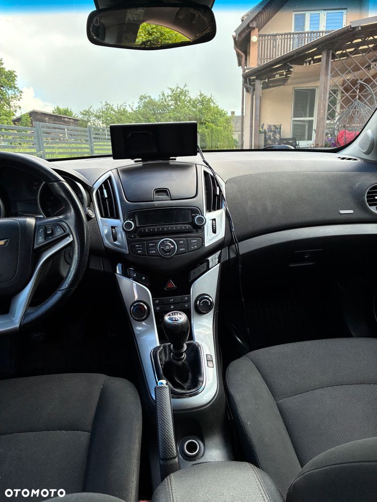 Chevrolet Cruze - 9