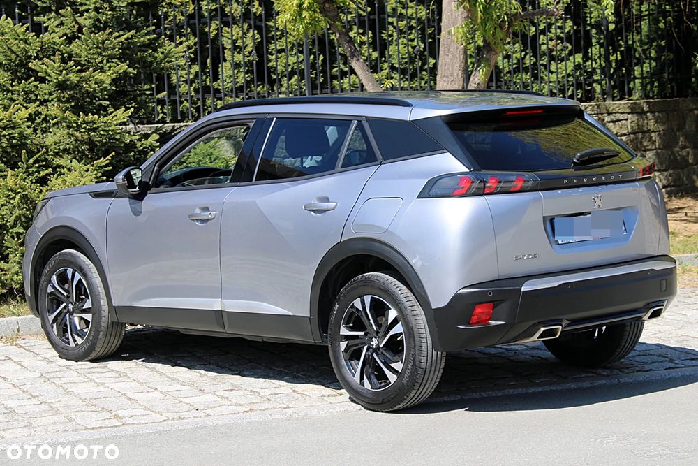 Peugeot 2008 - 9