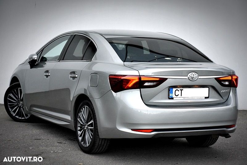 Toyota Avensis 2.0 D-4D Elegance - 6