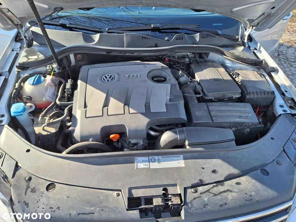 Volkswagen Passat 1.6 TDI Comfortline - 7