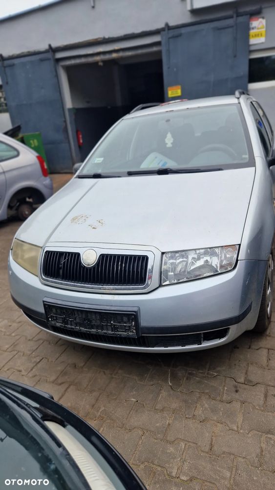 Skoda Fabia I na części - 1