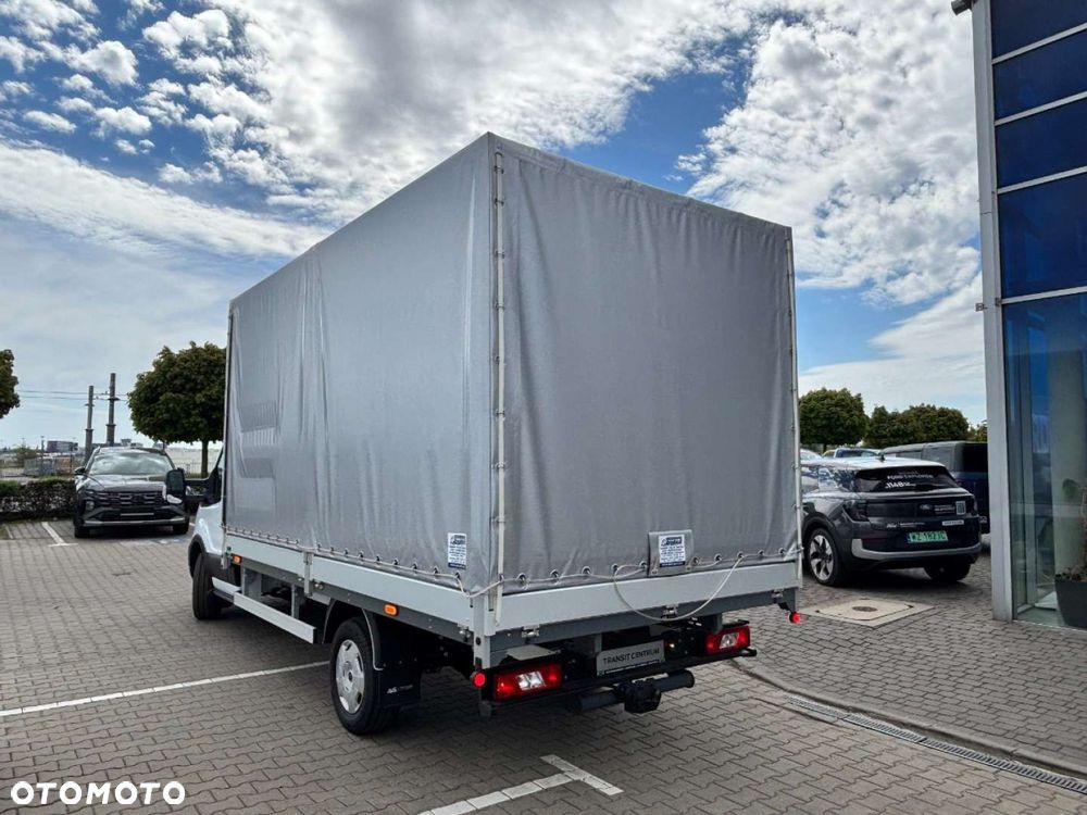 Ford Transit - 7