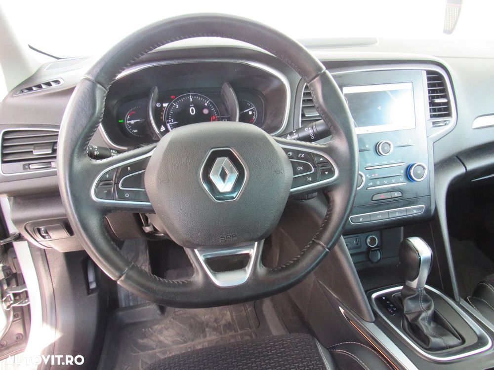 Renault Megane Blue dCi 116 EDC Intens - 19